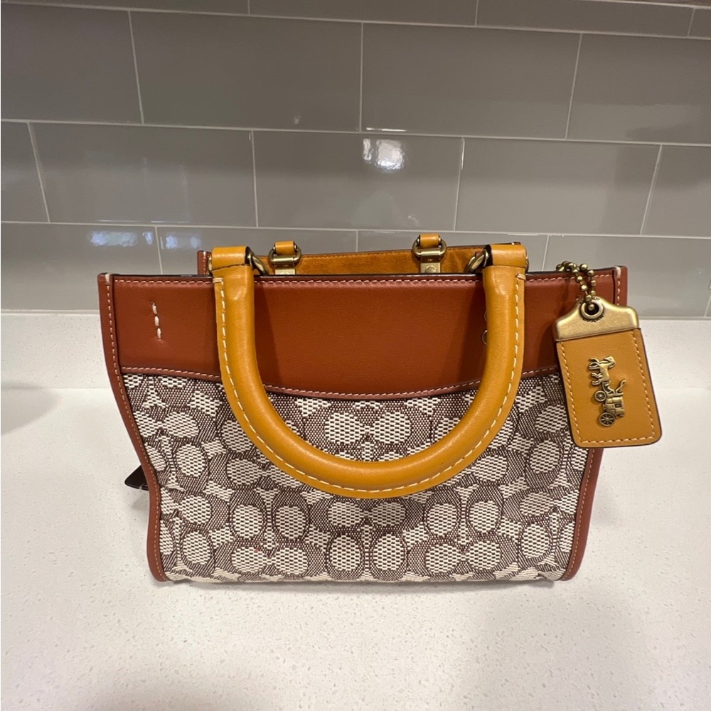 Rogue 25 In Signature Textile Jacquard